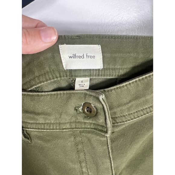 Aritzia Wilfred Free Women's 6 Pants Green Cargo Versatile Durable Spring Travel - Picture 3 of 7